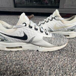 Mens Nike Air Max Zero SE